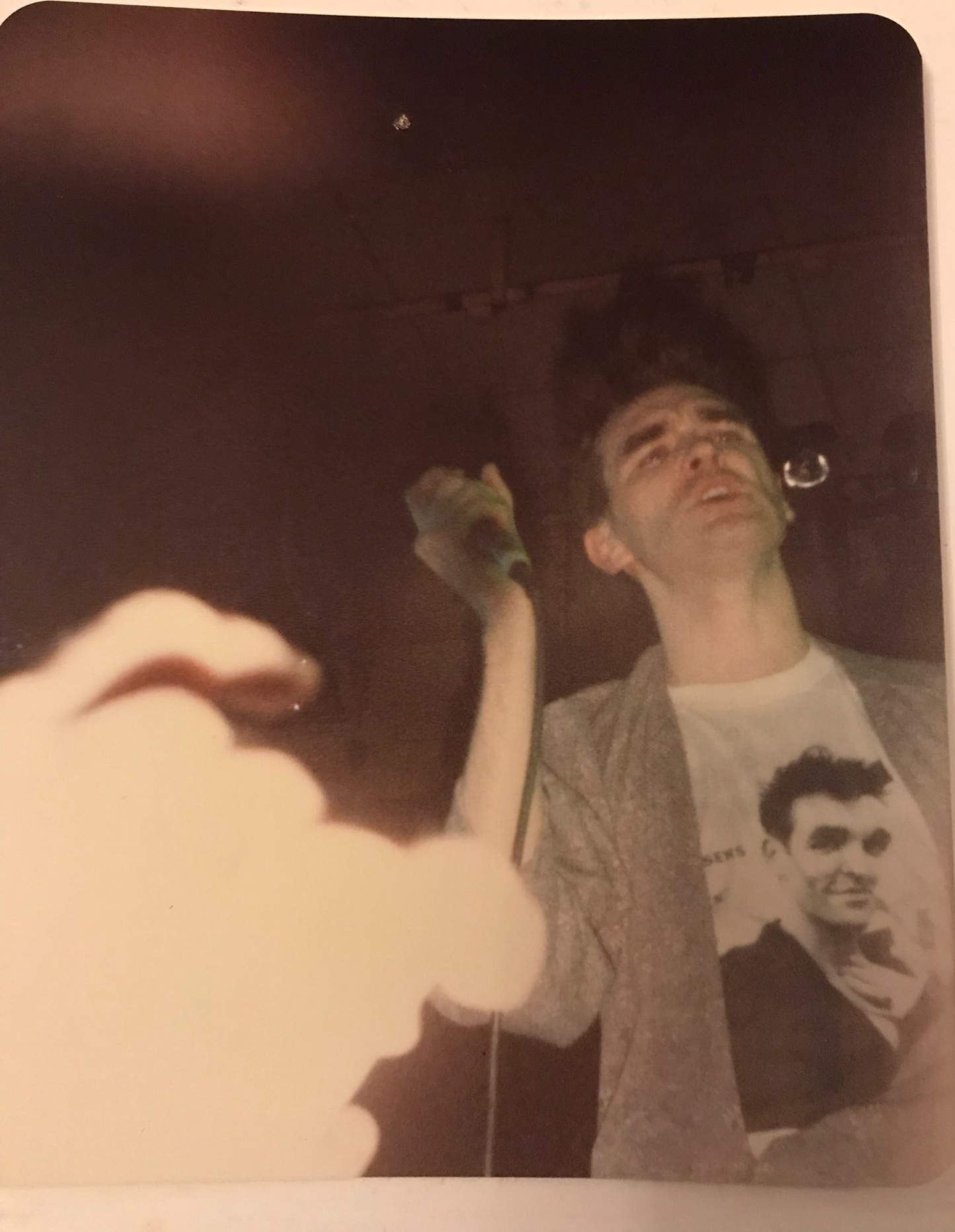 The Smiths - "I'D LIKE TO DROP MY TROUSERS TO THE QUEEN" - 1985